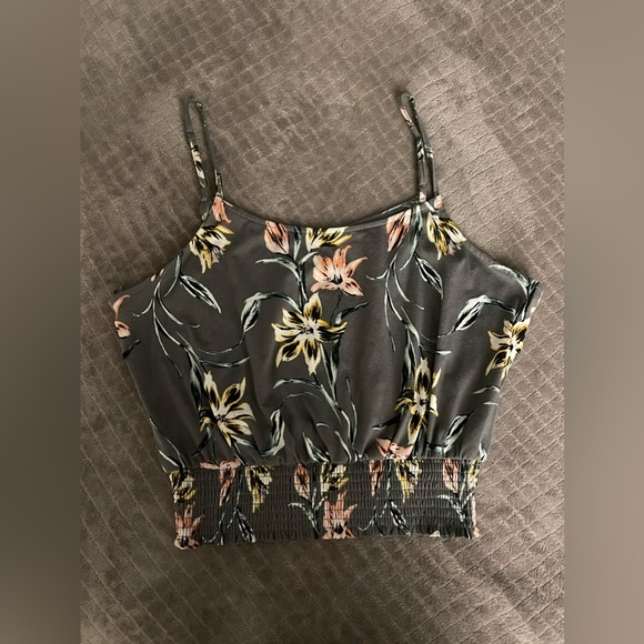 Crop top bundle - Picture 2 of 3